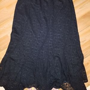 Elastic waist lace skirt